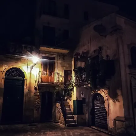 Lina's Sweet Apartment *